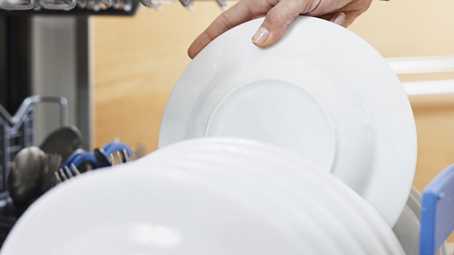 stacking shallow bowls in dishwasher